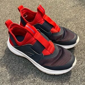Skechers Boys Navy/Red Slip On Youth Size 5